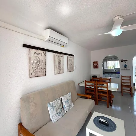 Apartment Con Piscina, Barbacoa Y Wifi